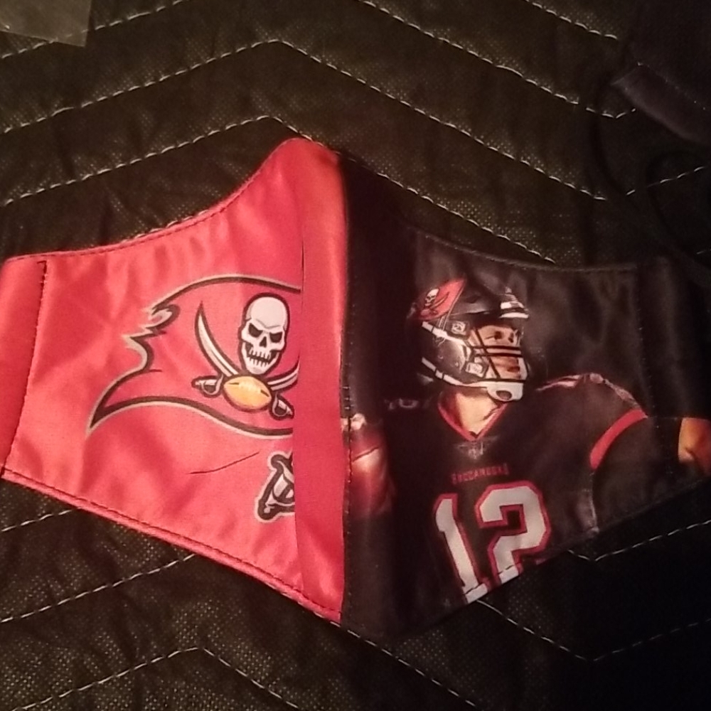 Tom Brady mask